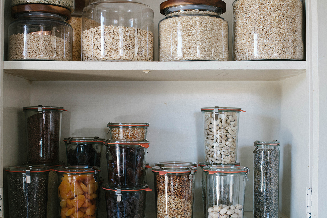 Essential Pantry Ingredients to Keep in Your Kitchen