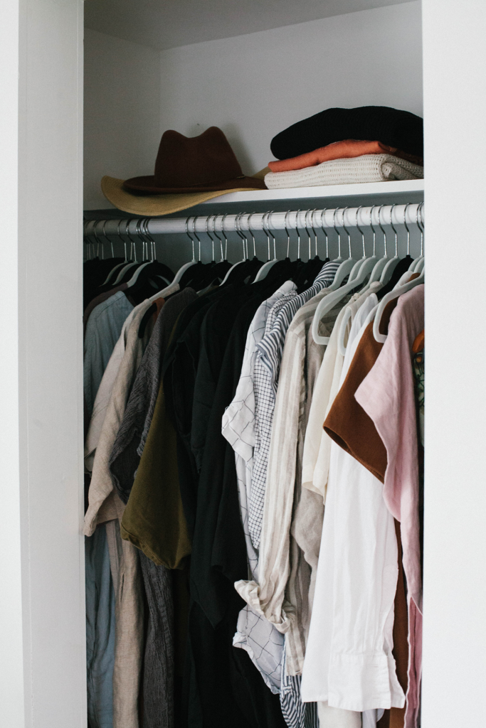 STYLE | What's in my Closet Currently, and a Spring 10x10 Challenge - A ...